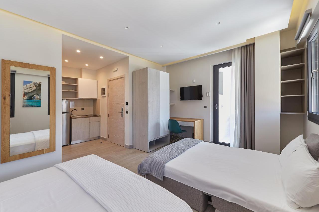 Albatros Suites Vrasná Dış mekan fotoğraf