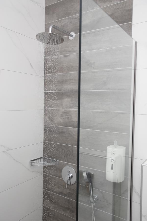 Albatros Suites Vrasná Dış mekan fotoğraf