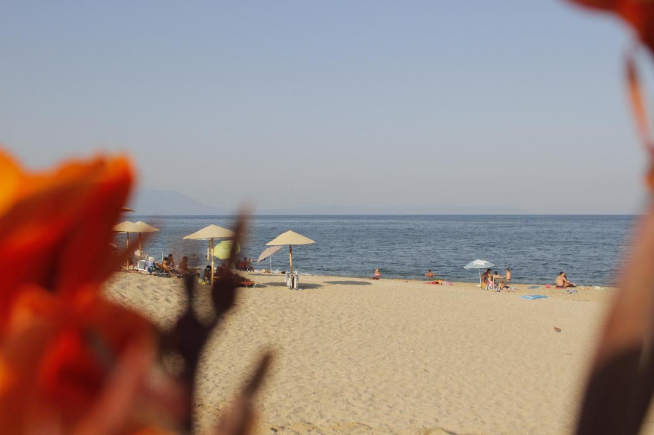 Albatros Suites Vrasná Dış mekan fotoğraf